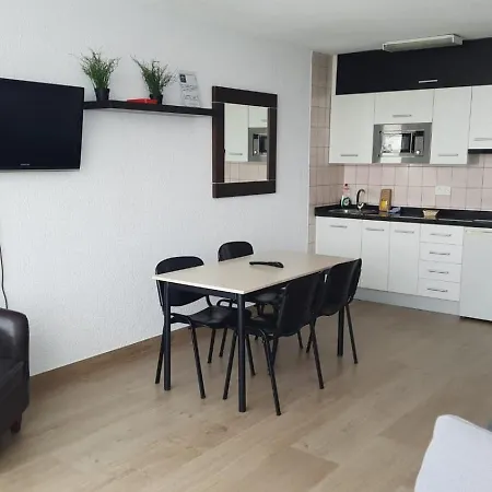 Living Sierra Nevada, Céntrico, Vistas, Zona Baja Montblanc Appartement