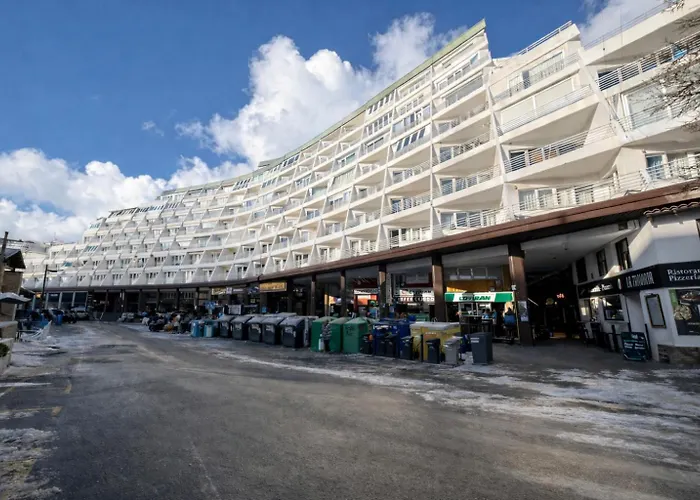 Living Sierra Nevada, Centrico, Vistas, Zona Baja Montblanc