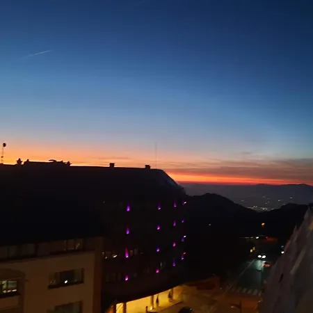 Living Sierra Nevada, Centrico, Vistas, Zona Baja Montblanc Апартаменти *